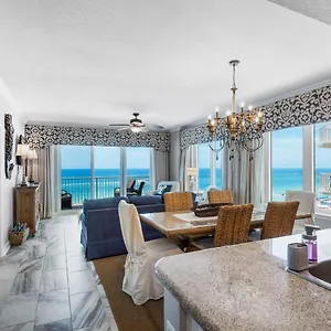 Grandview East 405 Apartment